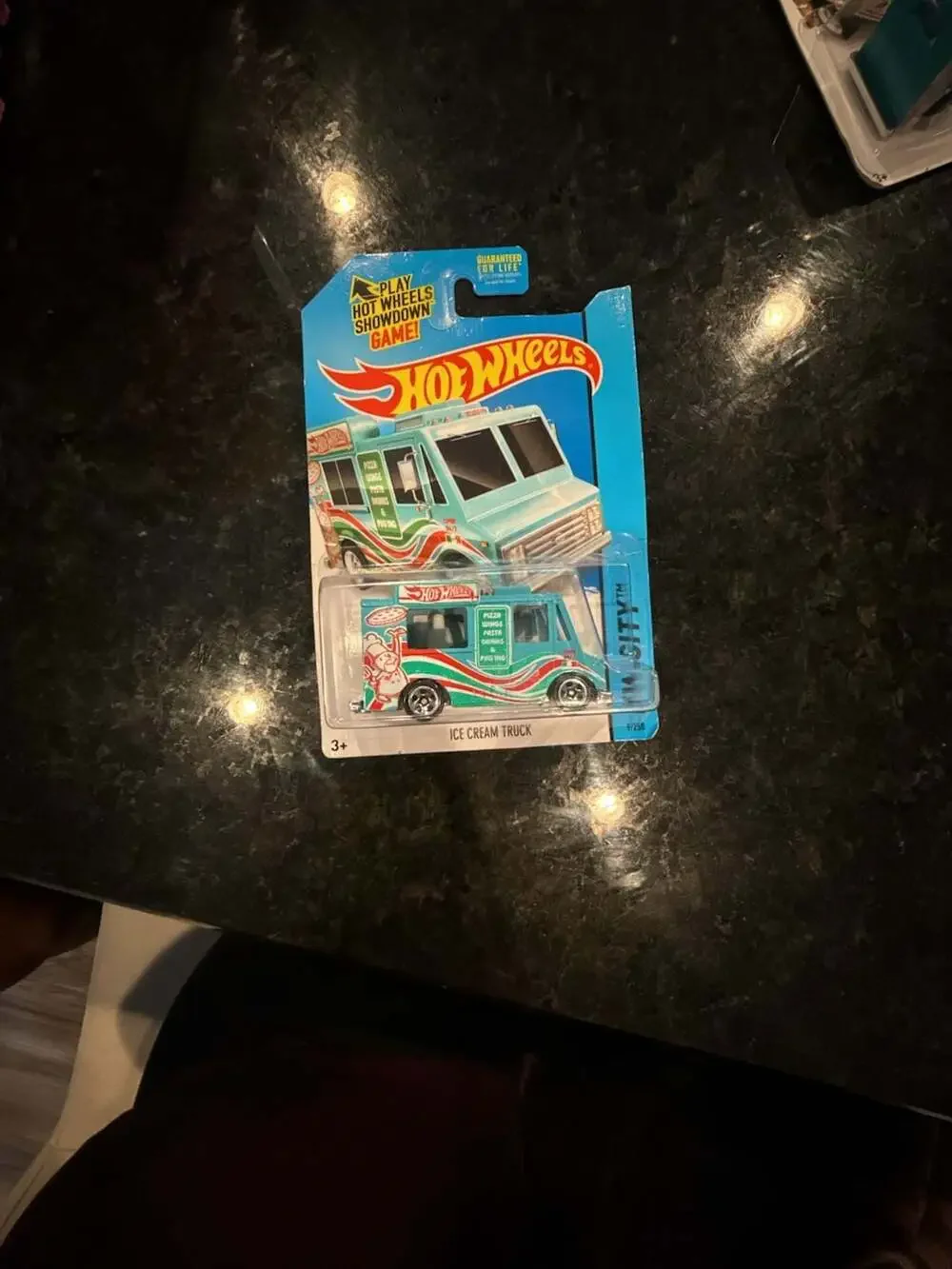 2014 Hot Wheels HW City Sweet Streets Ice Cream Truck 9/250